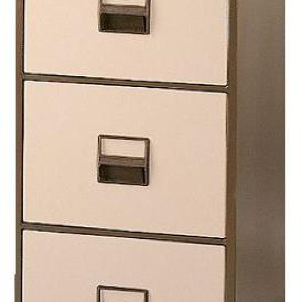 תיקייה 3 מגירות